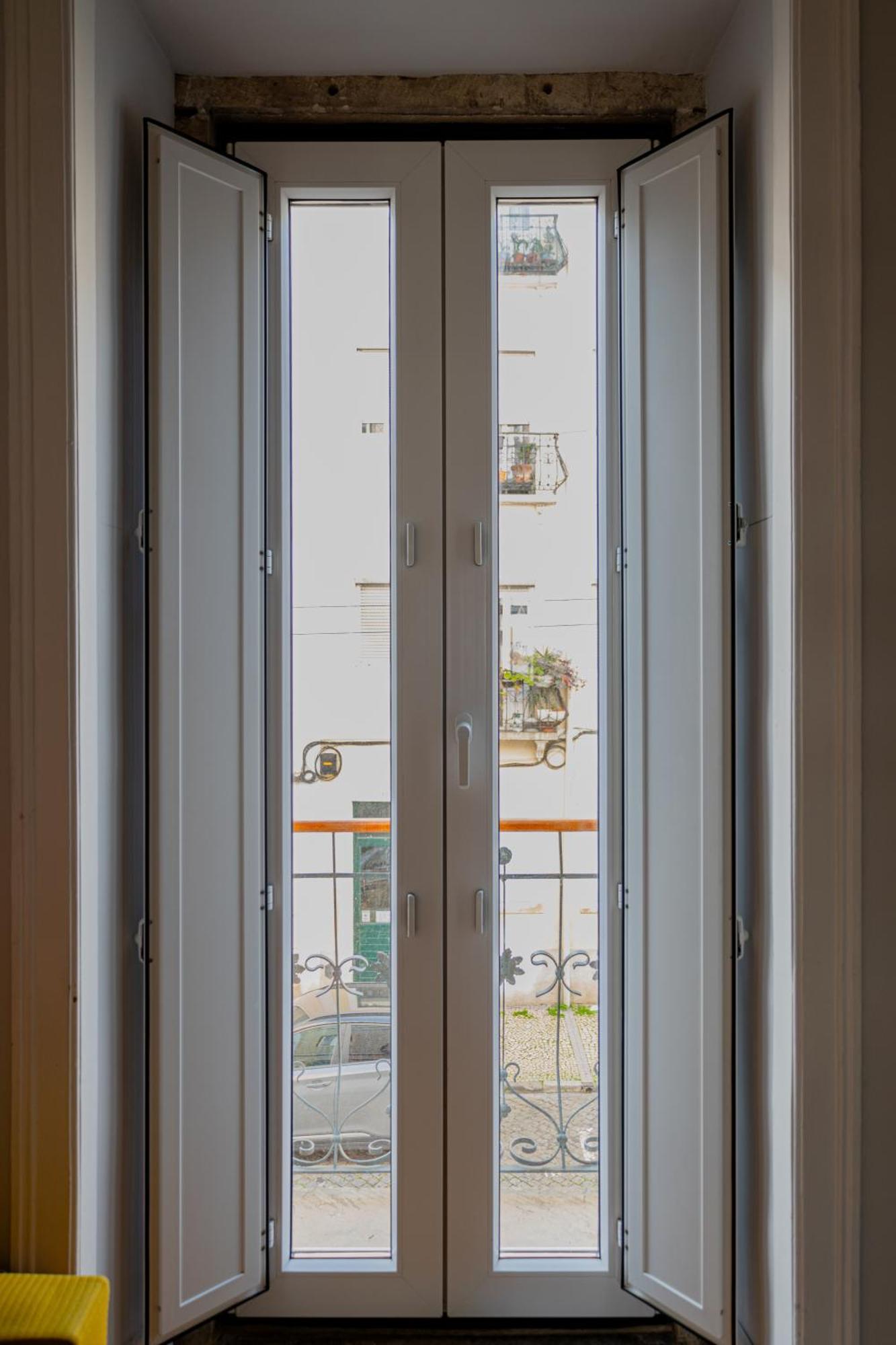 Angels Homes N.27 1ºandar, Bairro Tipico, Centro Cidade Lisboa Ngoại thất bức ảnh